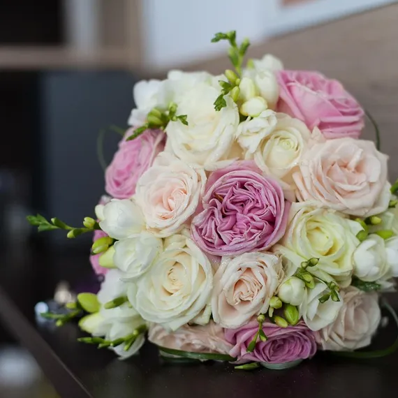 Alianza de boda, plana, matizada-brillo, grabado exterior